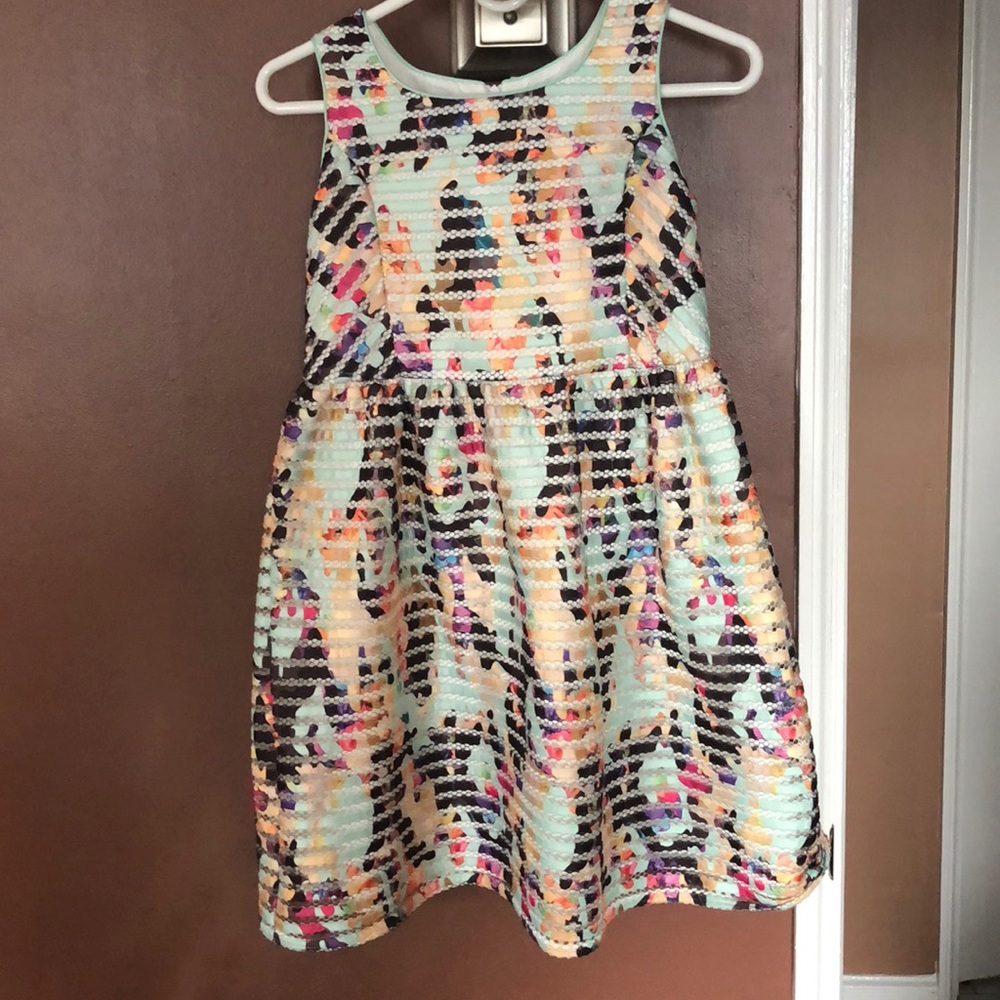 Girls dress casual/formal